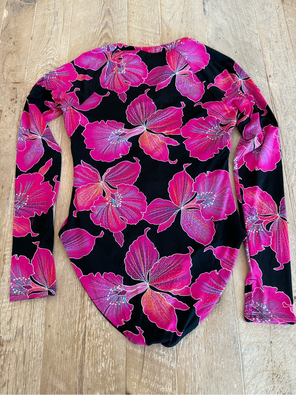 Trina Turk Fluery Paddlesuit One Piece Size L Long Sleeve Zip NWOT - Picture 10 of 10